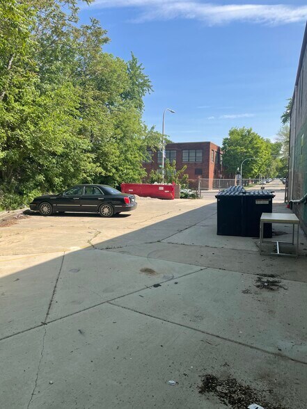 More Photos Of 3134 W Chicago Ave, Chicago Warehouse For Sale
