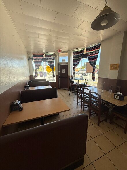 More Photos Of 3 S Wood St, Salinas Storefront Retail Residential For Sale