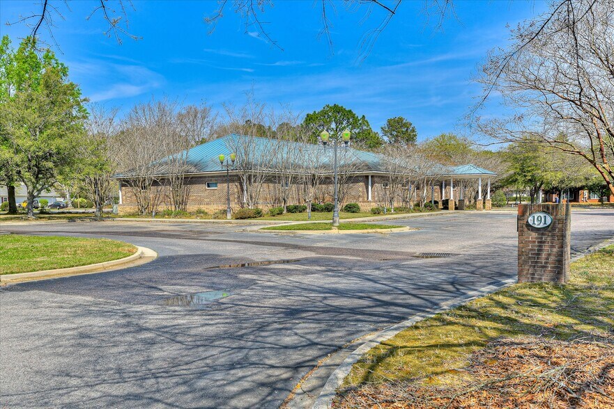 More Photos Of 191 Center South Blvd, Aiken Medical For Sale