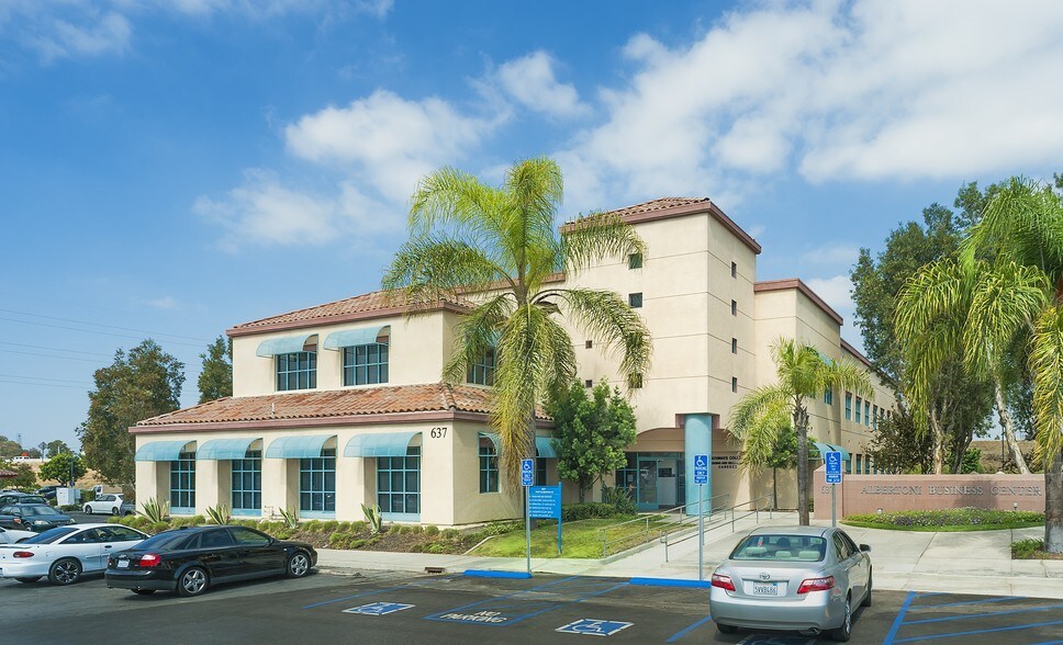 637 E Albertoni St, Carson, CA 90746 For Lease