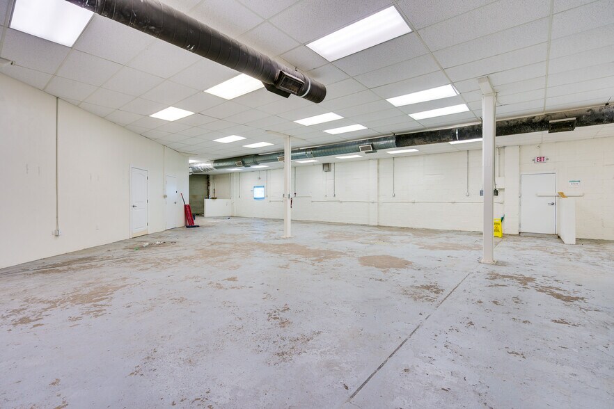 More Photos Of 118 Fairview Ave, Daytona Beach Freestanding For Sale