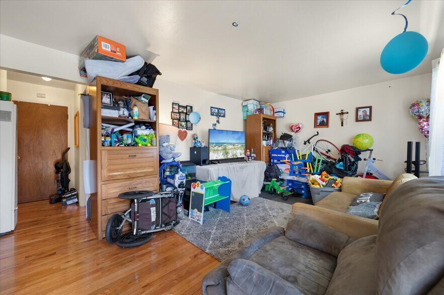 More Photos Of 236 Haas Ave, San Leandro Apartments For Sale