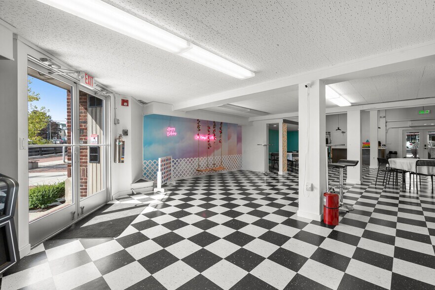 Primary Photo Of 23 Franklin St, Torrington Storefront Retail Office For Lease