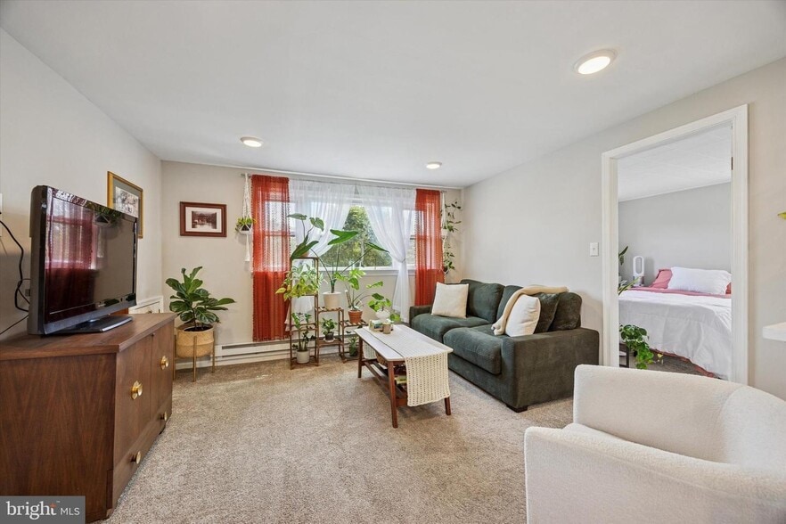 More Photos Of 413 N Pine St, Langhorne Apartments For Sale