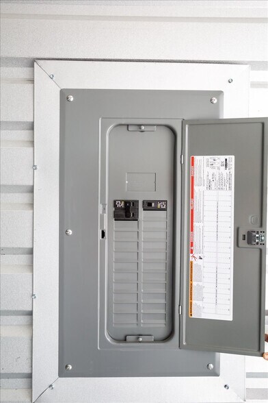 More Photos Of 7373 S Federal Way, Boise Self Storage For Sale