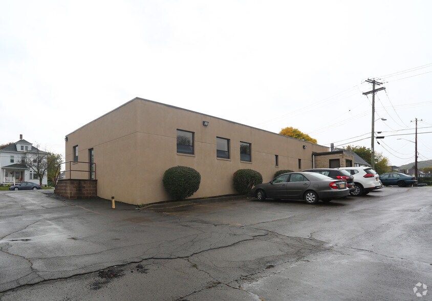 More Photos Of 679 Main St, Johnson City Medical For Sale