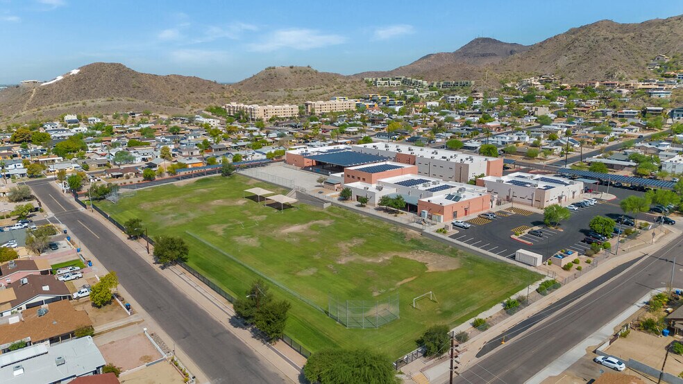 More Photos Of 316 E Vogel Ave, Phoenix Apartments For Sale