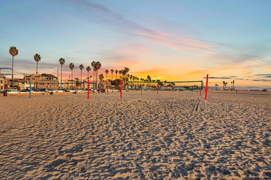 More Photos Of 5121 E Ocean Blvd, Long Beach Apartments For Sale