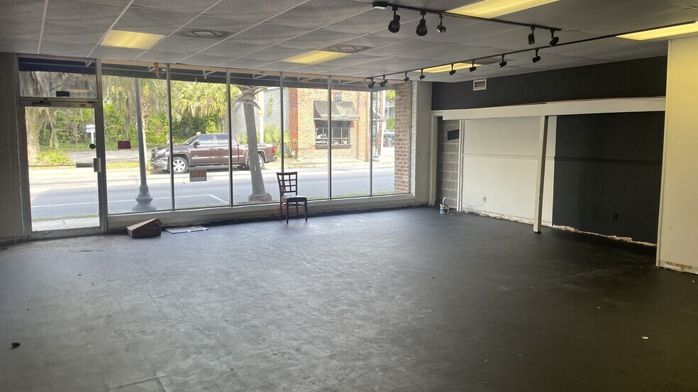More Photos Of 611 Carteret St, Beaufort Office For Lease