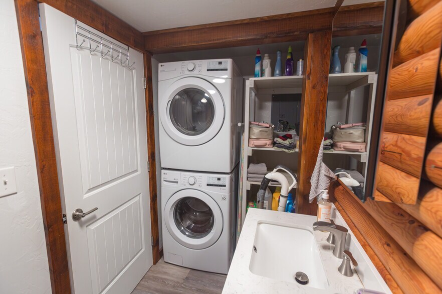 More Photos Of 2213 Main St E, Thompson Falls Land For Sale