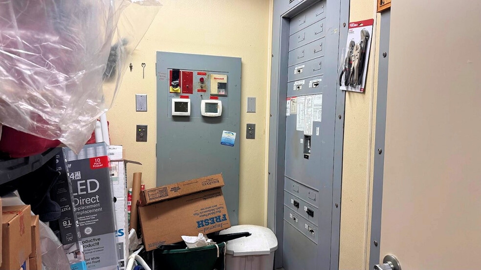 More Photos Of 630 S Frontage Rd, Wisconsin Dells Fast Food For Sale