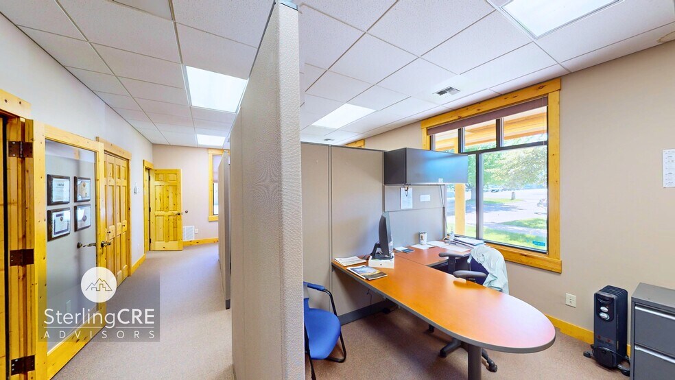 More Photos Of 1920 N 1st St, Hamilton Office For Sale