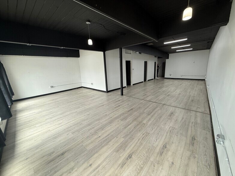 More Photos Of 485 Rainier Ave S, Renton Freestanding For Sale