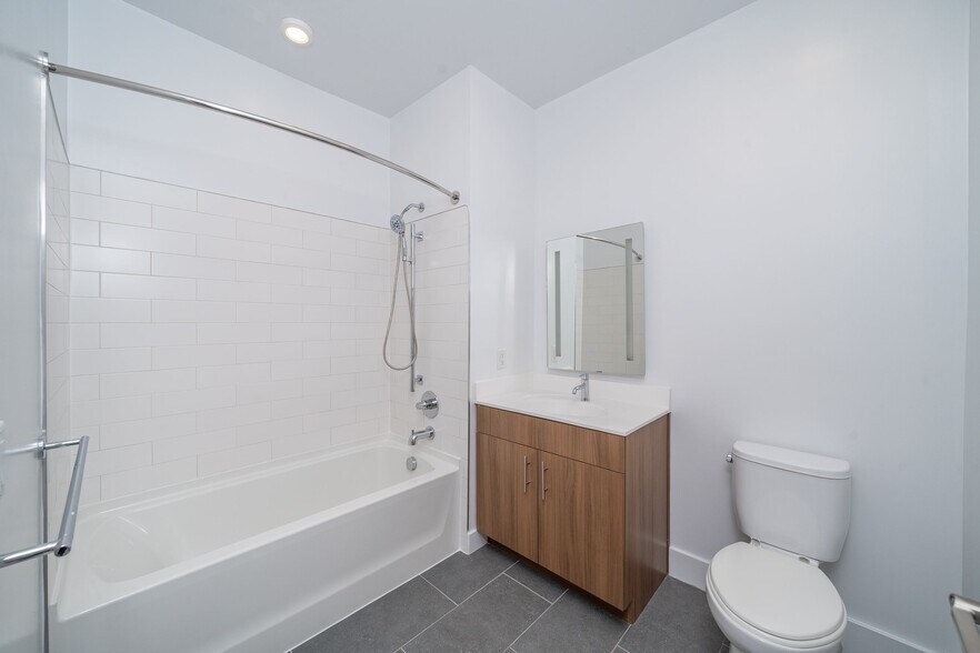 More Photos Of 1 N Main St, Port Chester Apartments For Lease
