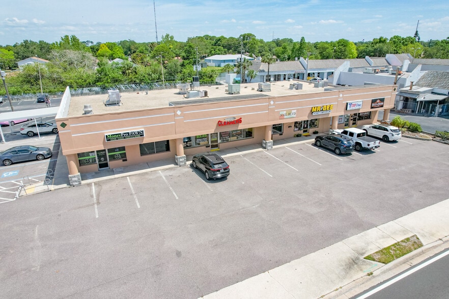 Primary Photo Of 9025-9097 Park Blvd, Seminole Unknown For Lease