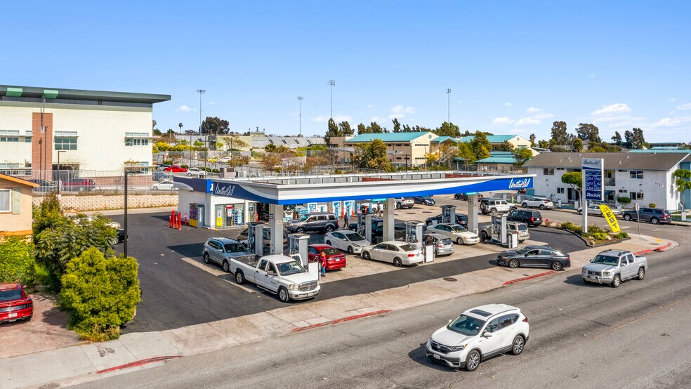 More Photos Of 235 S 47th St, San Diego Service Station For Sale