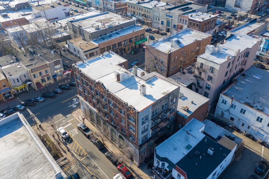 More Photos Of 440 60th St, West New York Apartments For Lease