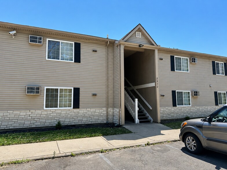 More Photos Of 5900 Erica Ct, Dayton Apartments For Sale