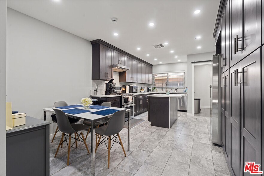 More Photos Of 5044 W Slauson Ave, Los Angeles Apartments For Sale