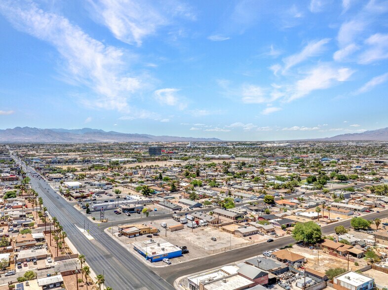 More Photos Of 2722 E Lake Mead Blvd, North Las Vegas Land For Lease