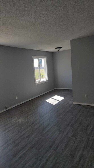 More Photos Of 124 W 8th St, Douglass Apartments For Sale