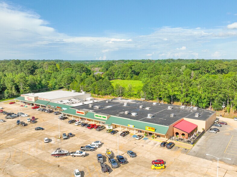 More Photos Of 1409 S Adams St, Fulton Storefront For Lease