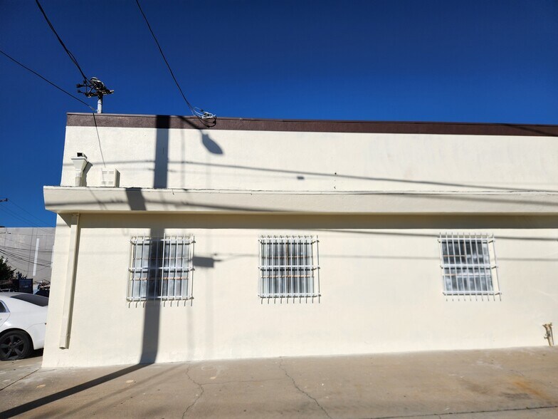 More Photos Of 1451 W 135th St, Gardena Warehouse For Lease