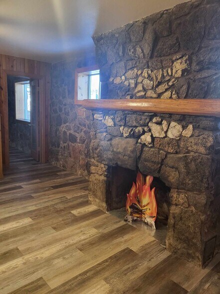 More Photos Of 720 W US Highway 24, Woodland Park Office Residential For Lease