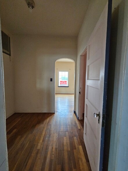 More Photos Of 1431 W Thatcher Blvd, Safford General Retail For Sale