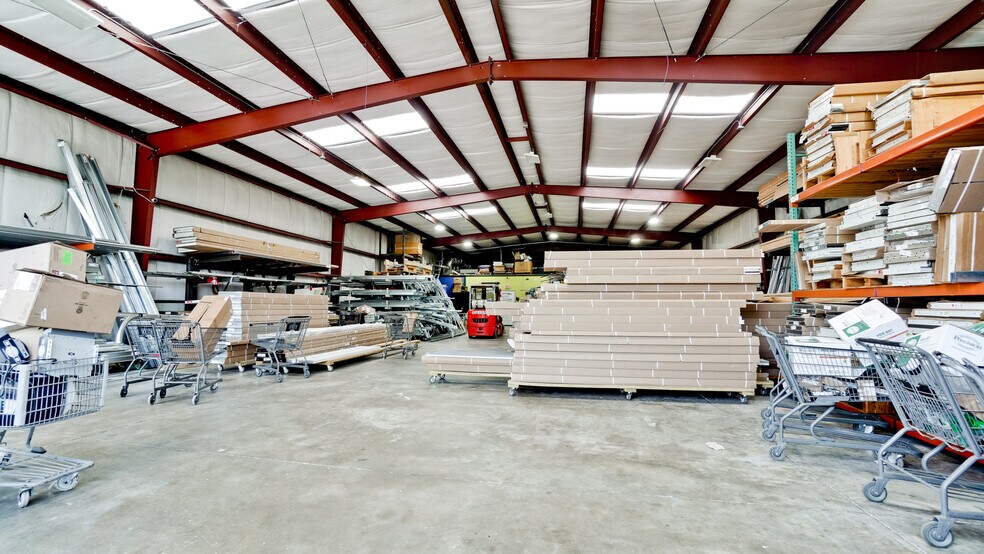 More Photos Of 2117-2125 47th st, Sarasota Warehouse For Sale