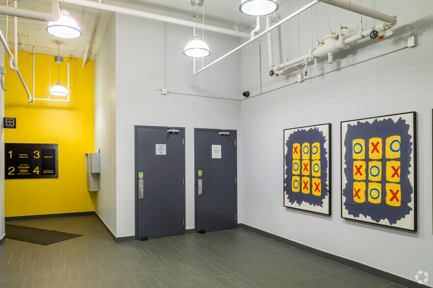 More Photos Of 21 Randolph Ave, Toronto Medical For Lease