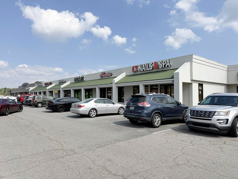 More Photos Of 1827 N Columbia St, Milledgeville Storefront For Sale