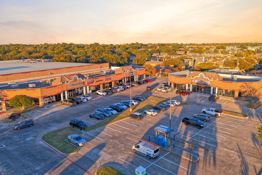 More Photos Of 9108-9124 Camp Bowie Blvd W, Fort Worth Unknown For Lease