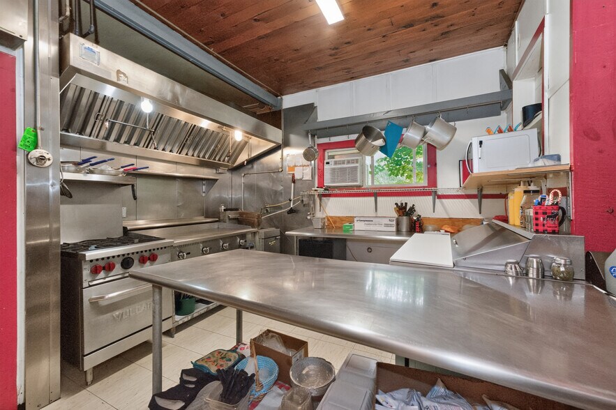More Photos Of 899 E Shore Dr, Adirondack Storefront Retail Residential For Sale