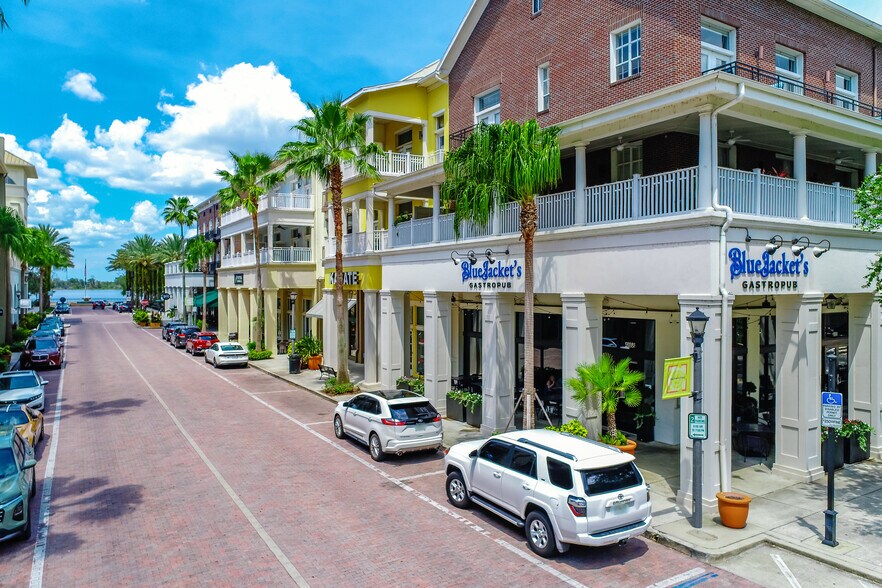 Primary Photo Of 7647 New Broad St, Orlando Unknown For Lease