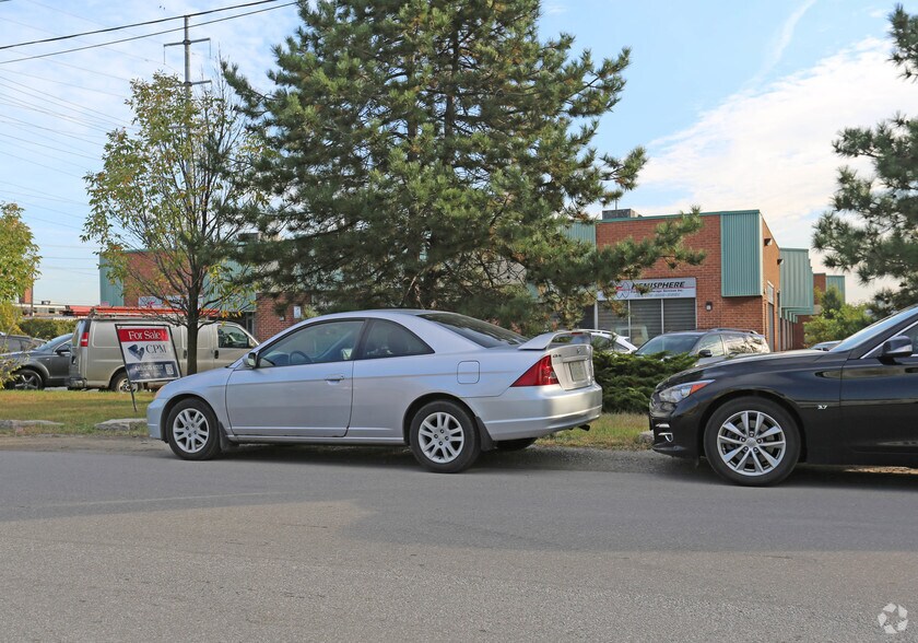 More Photos Of 21 Goodrich Rd, Toronto Flex For Sale
