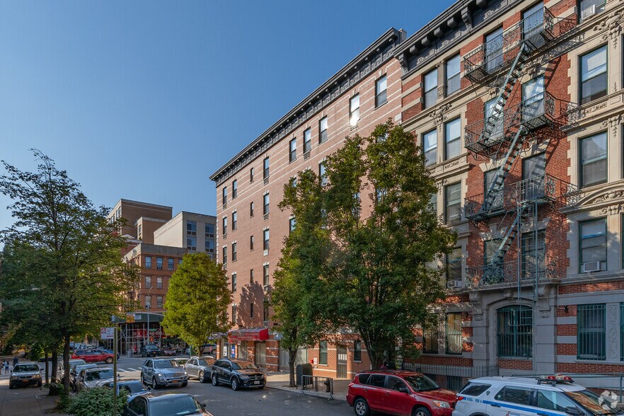 More Photos Of 231 W 148th St, New York Apartments For Lease