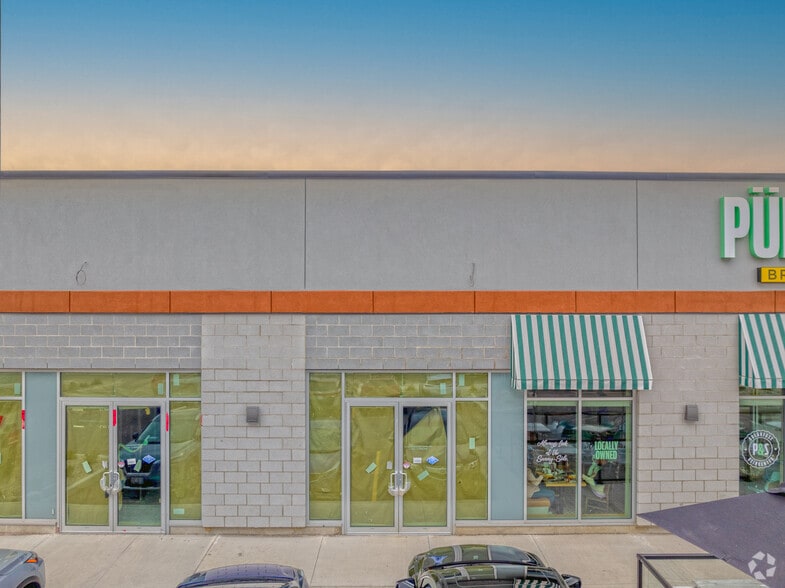 More Photos Of Upper Centennial Pky, Hamilton Unknown For Lease