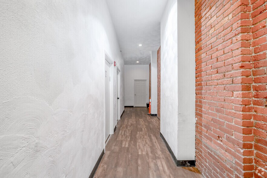 More Photos Of 221 Washington St, Binghamton Unknown For Sale