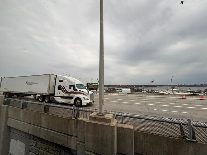 More Photos Of 162 O'Connell St, Providence Warehouse For Lease