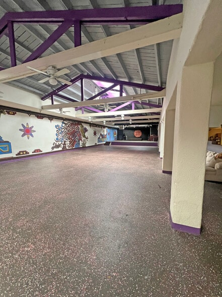 More Photos Of 601 E Montecito St, Santa Barbara Lodge Meeting Hall For Sale