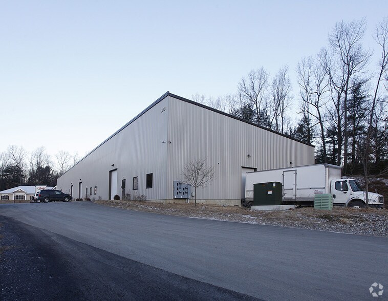 More Photos Of 318 Ushers Rd, Clifton Park Industrial For Sale