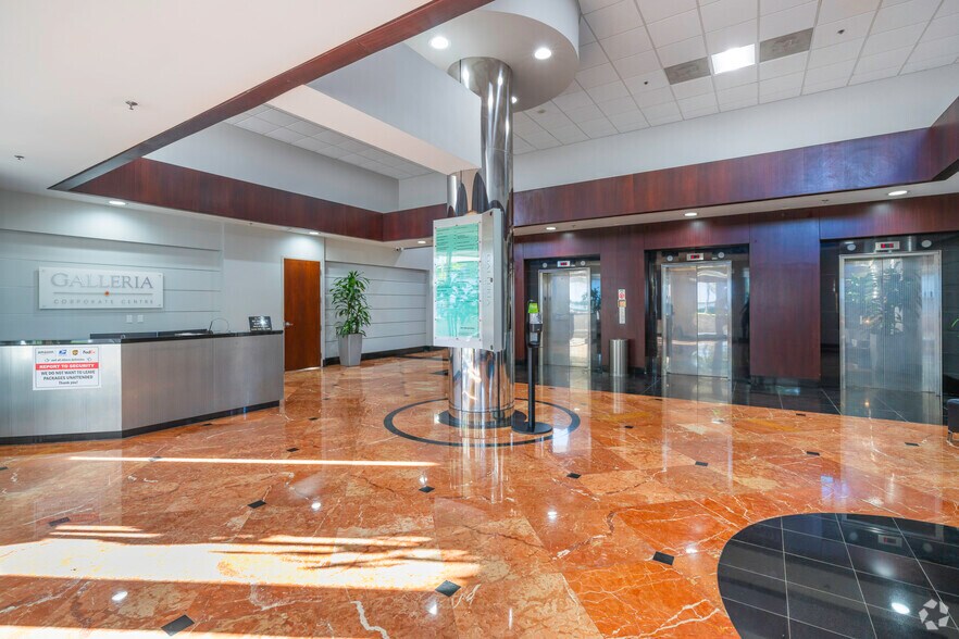 More Photos Of 2455 E Sunrise Blvd, Fort Lauderdale Loft Creative Space For Sale