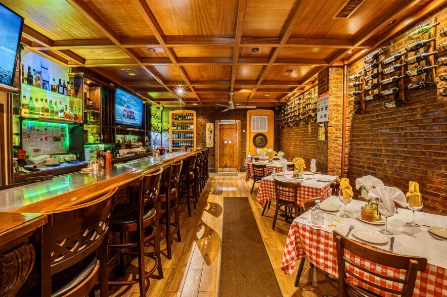 More Photos Of 9529 Sutphin Blvd, Jamaica Restaurant For Sale