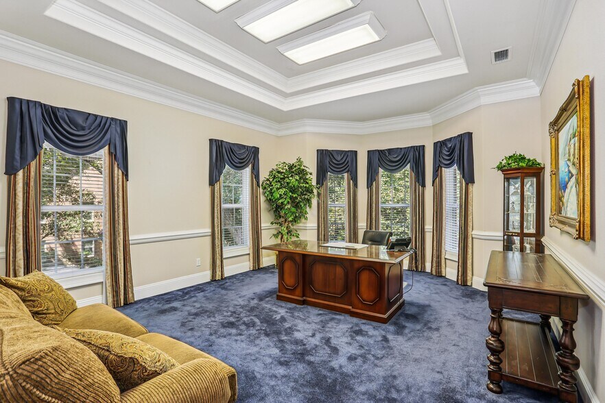 More Photos Of 3008 Langley Ave, Pensacola Office For Sale