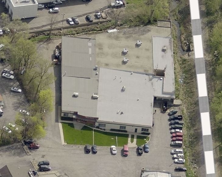 More Photos Of 1315 E Main St, St Charles Warehouse For Sale