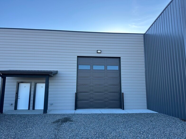 More Photos Of 6821 Cowgirl Way, Billings Warehouse For Sale