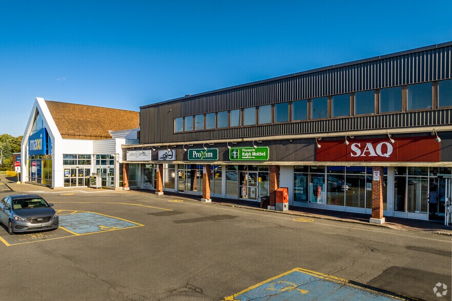 More Photos Of 90 Rue Morgan, Baie-d'Urfé General Retail For Lease