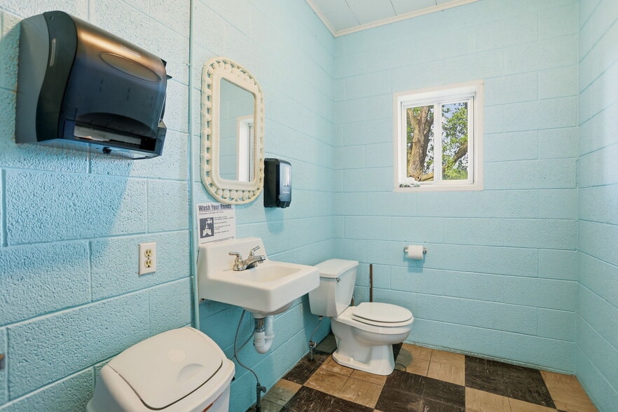 More Photos Of 5848 Griggs Rd, Caseville Specialty For Sale