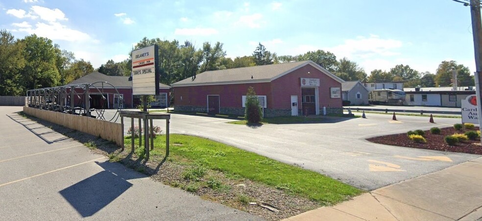 Primary Photo Of 8694 Mentor Ave, Mentor Carwash For Sale